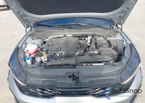 2025 Kia K5 Gt-Line z USA, uszkodzony, nr VIN KNAG64J76S5275763